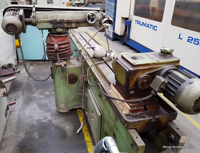 Bruska na protahovací trny STANKOIMPORT 360M (Spline Grinding Machine Stanko 360M (12).jpg)